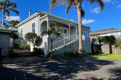 Photo of property in 155 Landscape Road, Mount Eden, Auckland, 1024