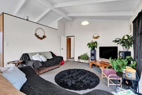 Photo of property in 16 Villa Place, Bell Block, New Plymouth, 4312