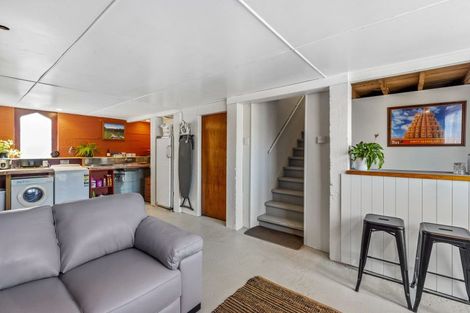 Photo of property in 23 Chester Street, Levin, 5510