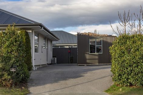 Photo of property in 3 Tudor Lane, Lower Shotover, Queenstown, 9304