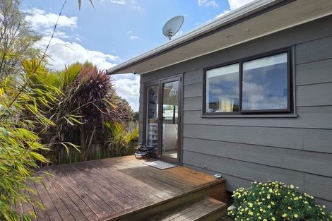 Photo of property in 14 Campbell Avenue, Paraparaumu, 5032