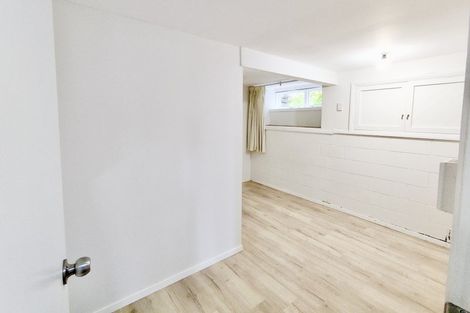 Photo of property in 8 Pasteur Place, New Windsor, Auckland, 0600