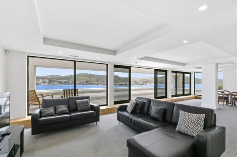 Photo of property in 6/308 Oriental Parade, Oriental Bay, Wellington, 6011