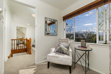 Photo of property in 8 Frieston Road, Milford, Auckland, 0620