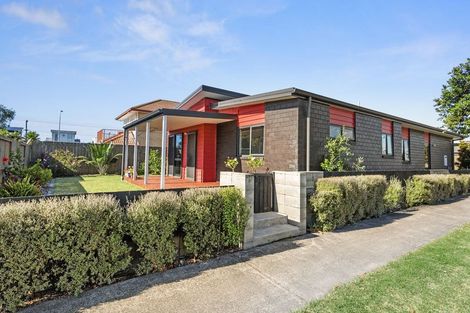 Photo of property in 27 Spinifex Street, Papamoa Beach, Papamoa, 3118