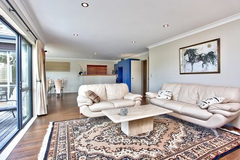 Photo of property in 120e Gowing Drive, Meadowbank, Auckland, 1072