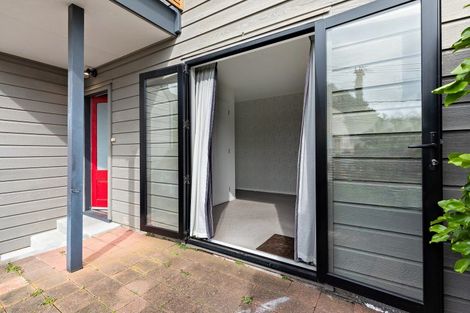 Photo of property in 1/28 Lawrence Street, Newtown, Wellington, 6021