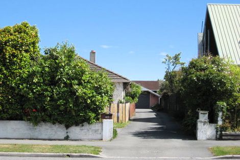 Photo of property in 13 Wittys Road Avonhead Christchurch City