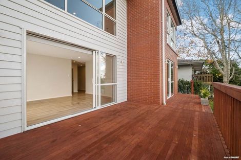 Photo of property in 11a Kaihu Street, Northcote, Auckland, 0627