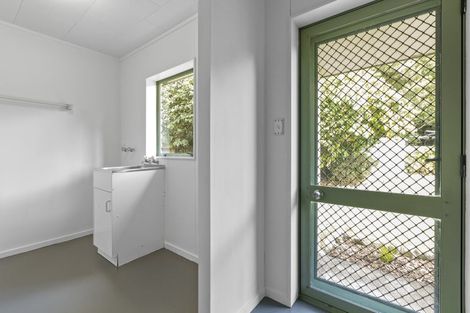 Photo of property in 16 Hickford Place, Okato, 4335