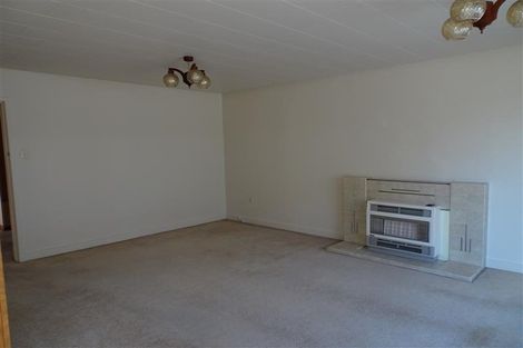 Photo of property in 44 Acacia Avenue, Upper Riccarton, Christchurch, 8041