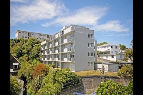 Photo of property in Manston Apartments, 3c/145 Ohiro Road, Brooklyn, Wellington, 6021