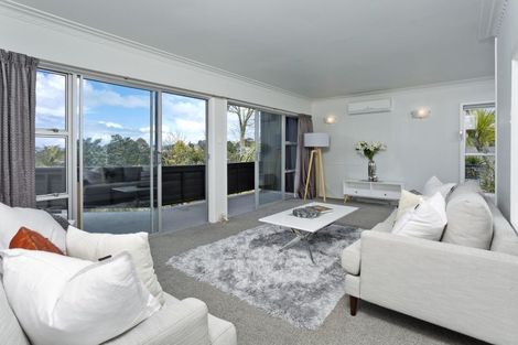 Photo of property in 3 Dunraven Place, Torbay, Auckland, 0630