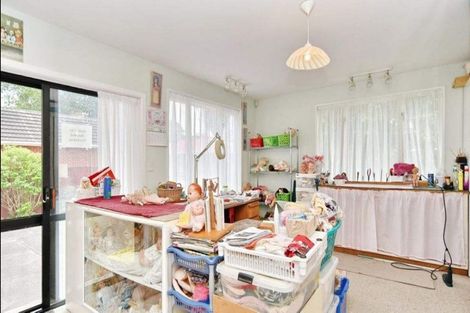 Photo of property in 222 Avonhead Road, Avonhead, Christchurch, 8042