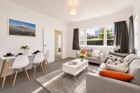 Photo of property in 1/62 Hillcrest Road, Papatoetoe, Auckland, 2025