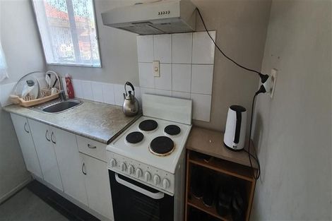 Photo of property in 1/194 Te Irirangi Drive, Flat Bush, Auckland, 2023