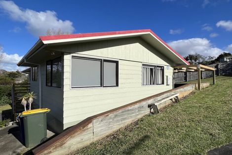 Photo of property in 121a Seabrook Avenue, New Lynn, Auckland, 0600