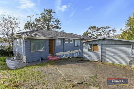 Photo of property in 64 Reynella Drive, Massey, Auckland, 0614