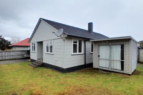 Photo of property in 72b Swaffield Road, Papatoetoe, Auckland, 2025