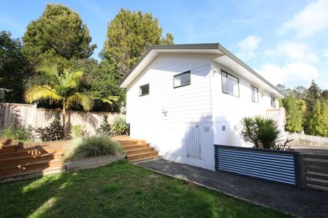 Photo of property in 2/29 Beaudine Avenue, Glenfield, Auckland, 0629