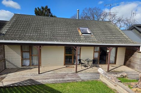 Photo of property in 2/15 Belle Vue Avenue, Northcote Point, Auckland, 0627