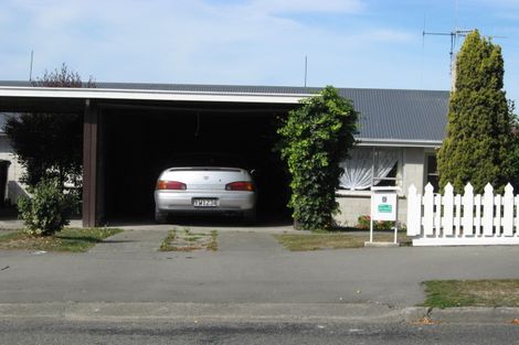 Photo of property in 9-9a Godley Place, Oceanview, Timaru, 7910