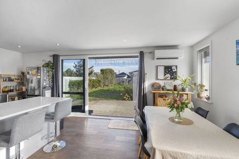 Photo of property in 521a Marine Parade, South New Brighton, Christchurch, 8062