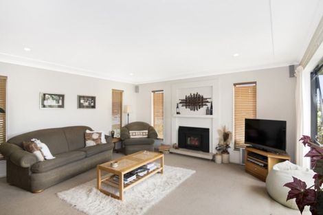 Photo of property in 38 Hollybush Drive, Brightwater, 7022