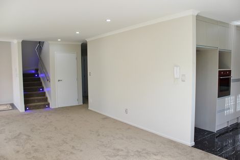 Photo of property in 12 Sturdee Road, Manurewa, Auckland, 2102