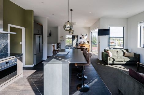 Photo of property in 42 Williamson Street, Cambridge, 3434