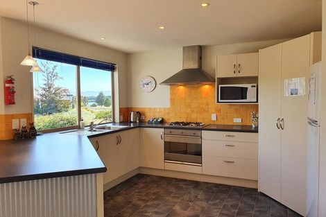 Photo of property in 27 Hamilton Drive, Lake Tekapo, 7999