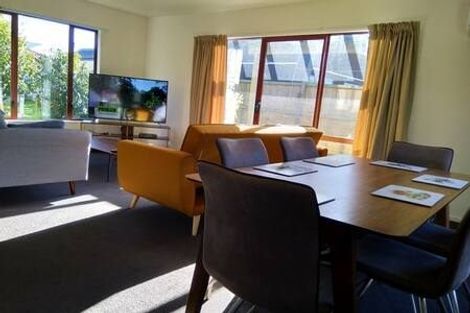 Photo of property in 15a Paeroa Street, Riccarton, Christchurch, 8041