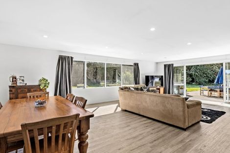 Photo of property in 36 Bridge Street, Coalgate, 7673