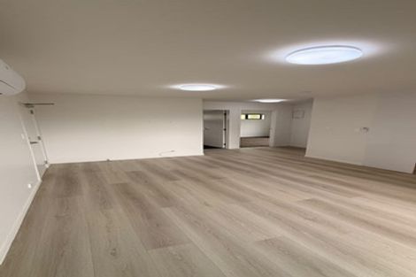 Photo of property in 51 Sharland Avenue, Manurewa, Auckland, 2102