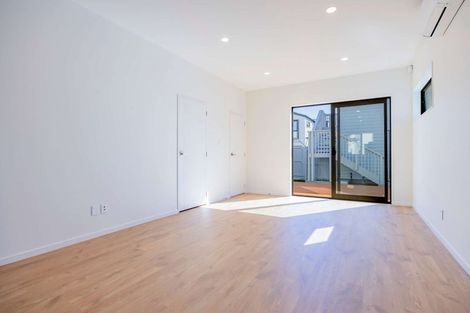 Photo of property in 23b Glynnbrooke Street, Te Atatu South, Auckland, 0610