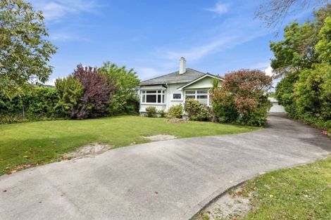 Photo of property in 98 Waterloo Road, Hutt Central, Lower Hutt, 5010