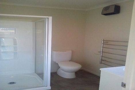 Photo of property in 37 Faringdon Boulevard, Rolleston, 7615