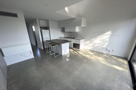 Photo of property in 5 Te Ara O Paetutu, Petone, Lower Hutt, 5012