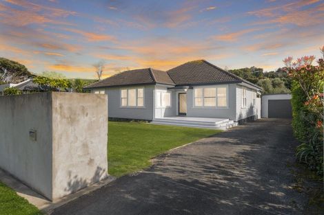 Photo of property in 28 Moana Road, Okitu, Gisborne, 4010
