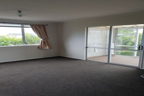 Photo of property in 28b Cypress Grove, Paraparaumu, 5032