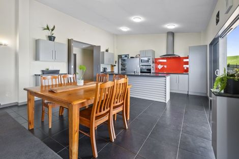 Photo of property in 15a Stewart Road, Sanson, Palmerston North, 4479
