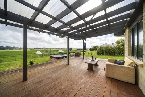 Photo of property in 80 Tokomaru East Road, Tokomaru, Palmerston North, 4474