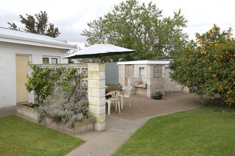 Photo of property in 33 Folkestone Drive, Flaxmere, Hastings, 4120