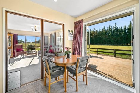 Photo of property in 1845 West Coast Road, Kirwee, Christchurch, 7671