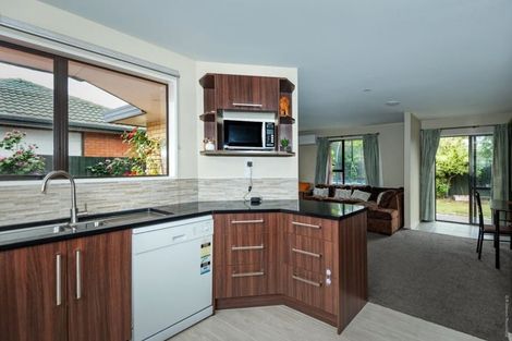 Photo of property in 33a Cardigan Bay Place, Addington, Christchurch, 8024