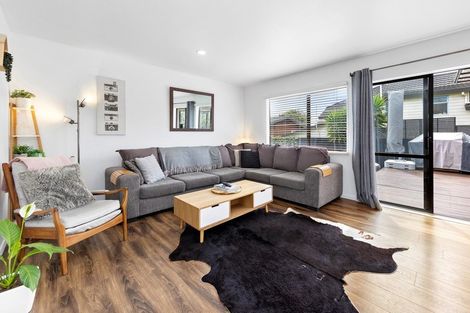Photo of property in 1/9 Admiral Beatty Avenue, Mount Roskill, Auckland, 1041