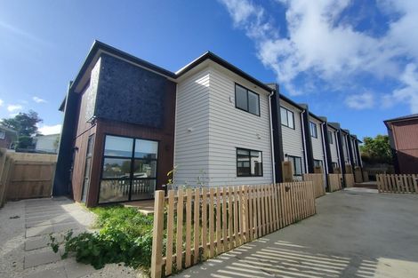 Photo of property in 7/32a Westgate Drive, Massey, Auckland, 0614