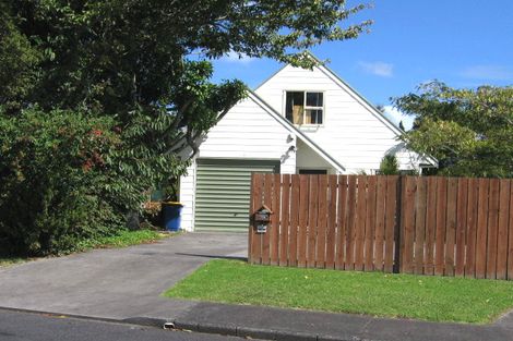Photo of property in 1/17 Ward Crescent, Te Atatu Peninsula, Auckland, 0610