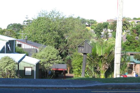 Photo of property in 1/77 Hebron Road, Waiake, Auckland, 0630