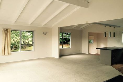 Photo of property in 24 Causeway Road, Haruru, 0204